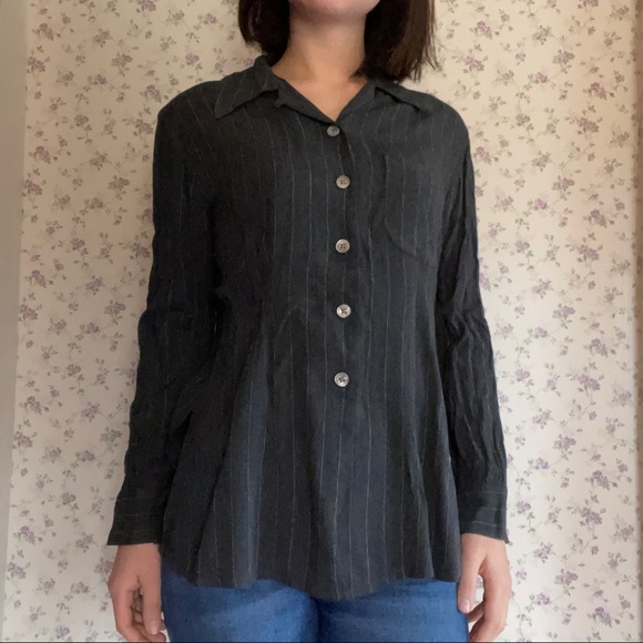 GAP Pinstriped Button Down Long Sleeve Shirt - Picture 2 of 5